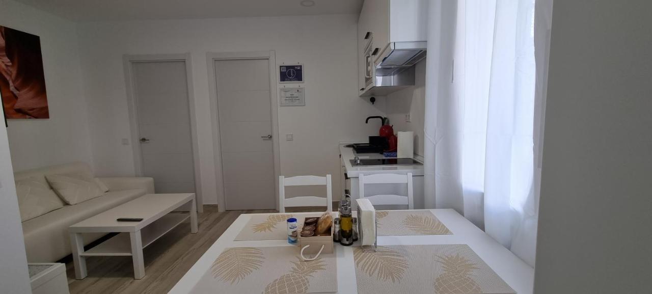 Apartamentos Tanez Santurce A Madrid Eksteriør billede