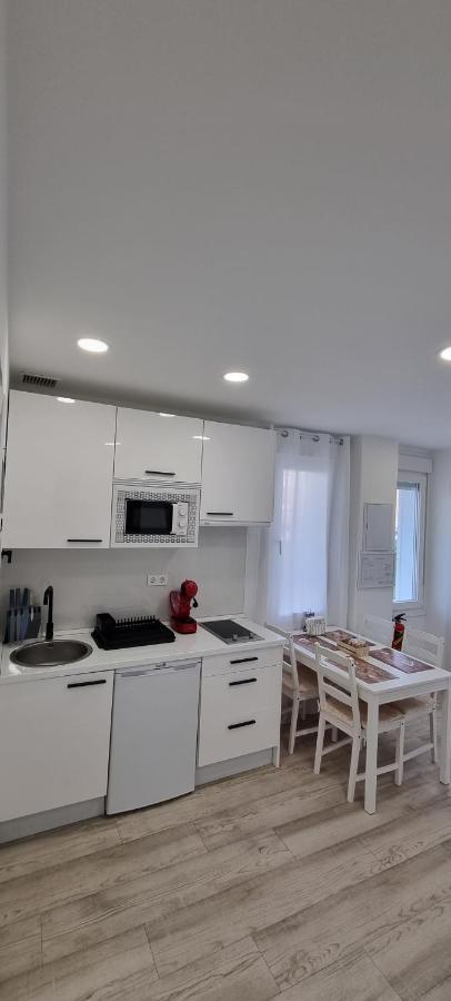 Apartamentos Tanez Santurce A Madrid Eksteriør billede