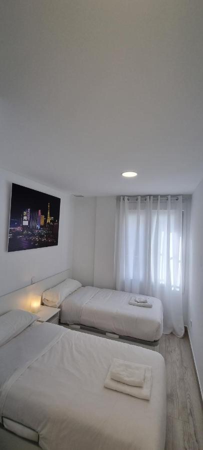 Apartamentos Tanez Santurce A Madrid Eksteriør billede