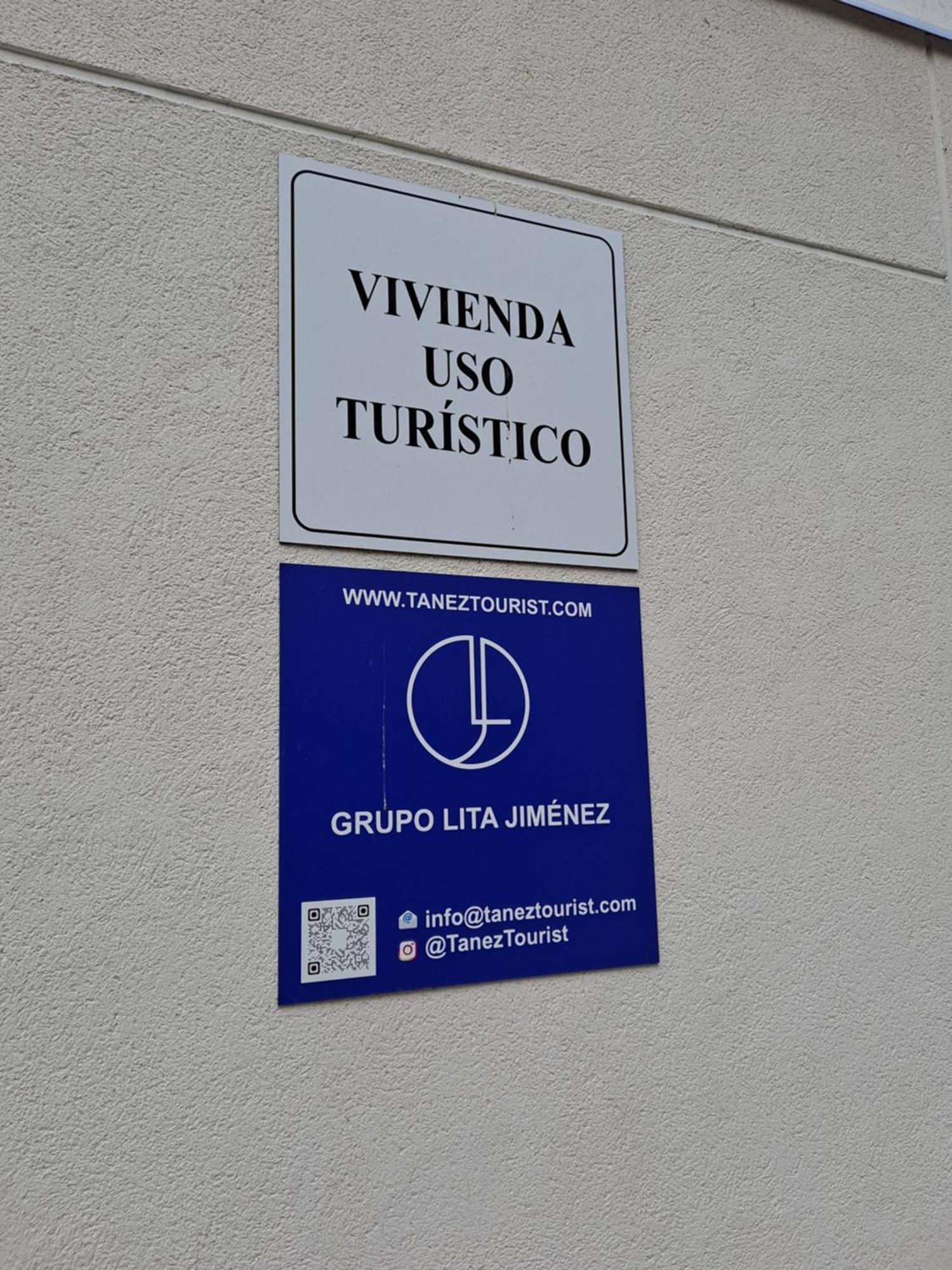 Apartamentos Tanez Santurce A Madrid Eksteriør billede